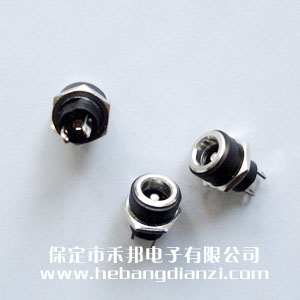 DC-022B电源座(zuò) 内径(jìng)2.1