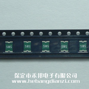 贴片(piàn)自恢复保险丝0.5A 24V